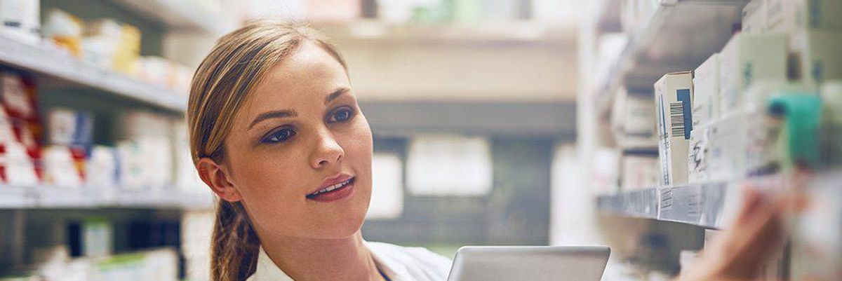 3 Benefits Of Working As A Pharmacy Technician At CVS - Work It Daily