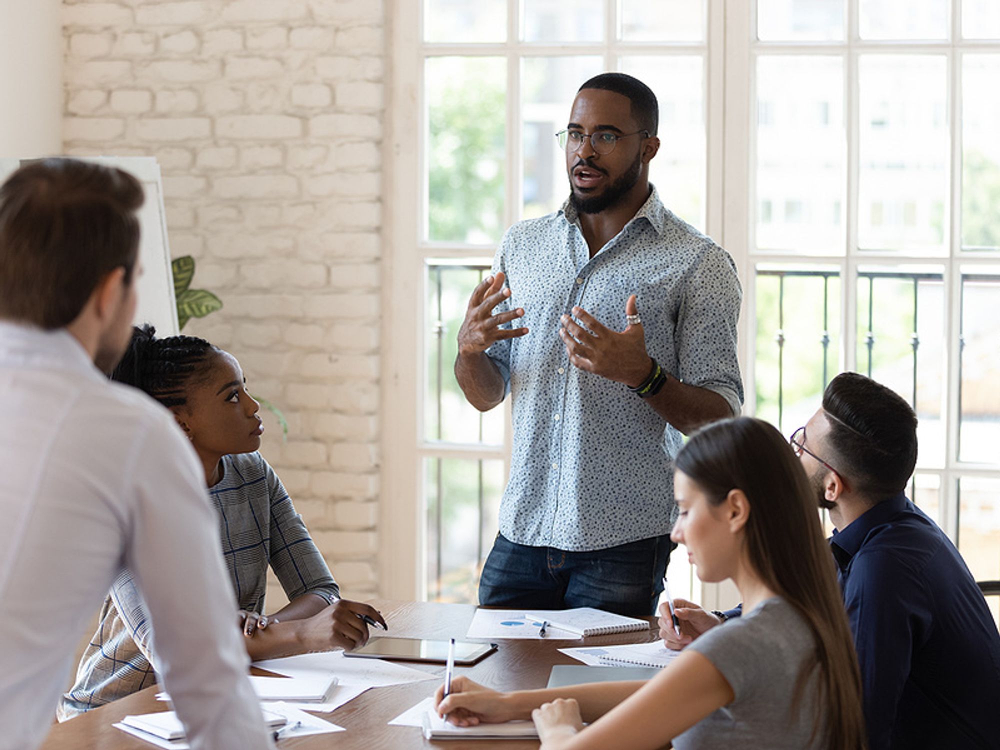 Executive motivates his team