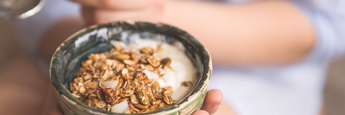 Grain-free granola with yogurt