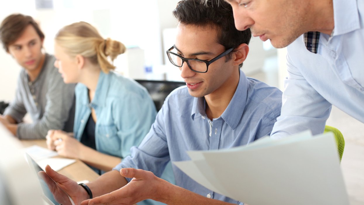 5 Ways To Be A Good (And Unforgettable) Intern - Work It Daily