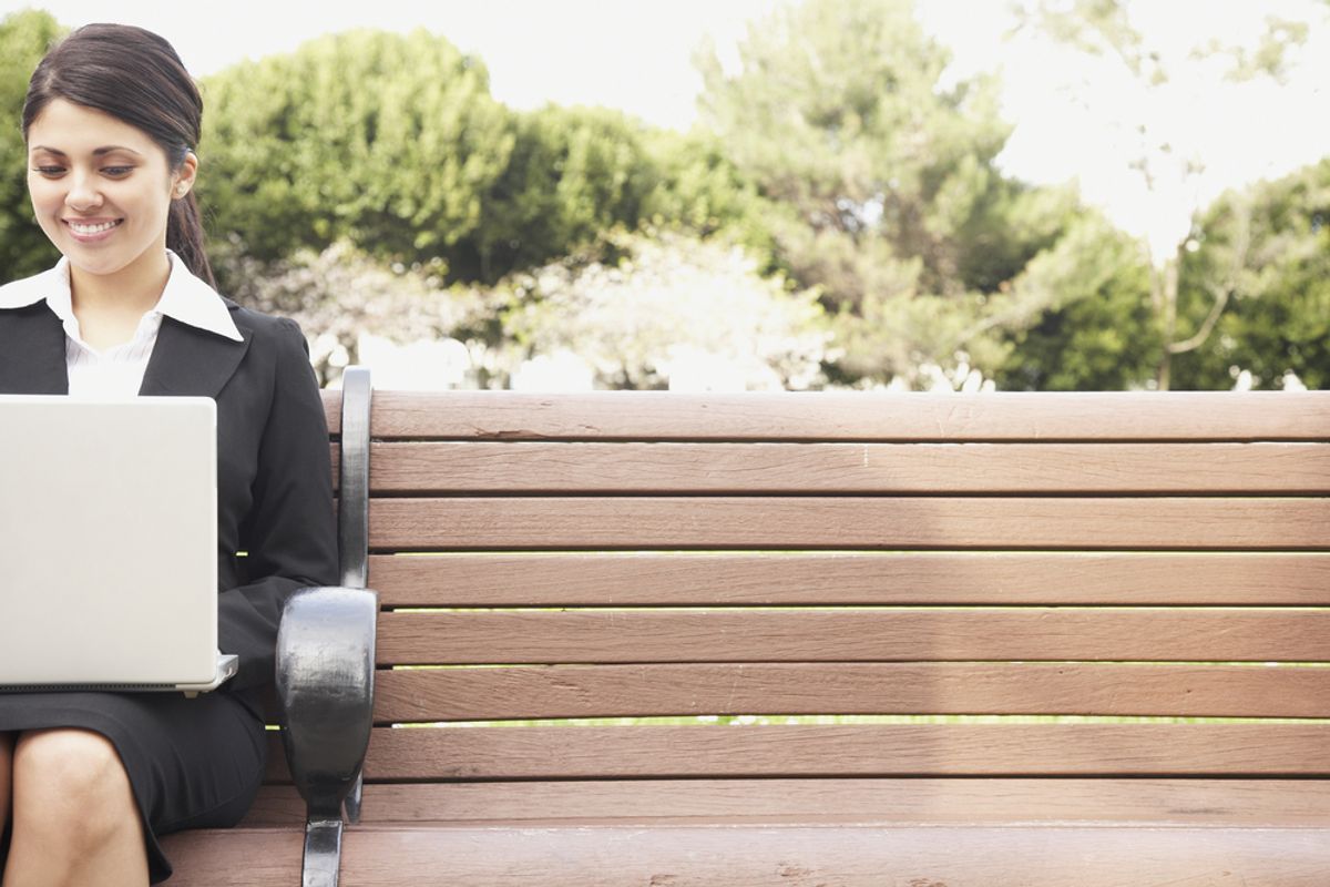 Connecting With An Old Boss? Use This LinkedIn Template