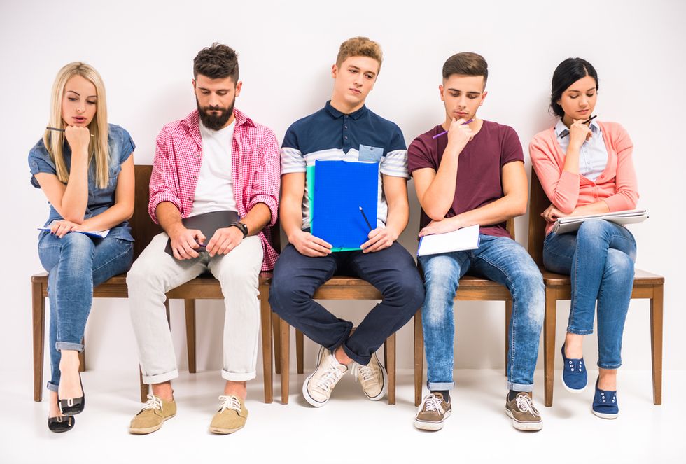 5 Ways To Make The Right Impression In A Group Interview
