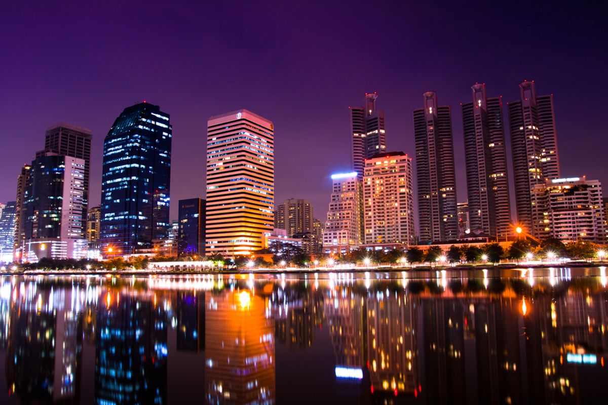 9 Cheap Ways To Network In A New City