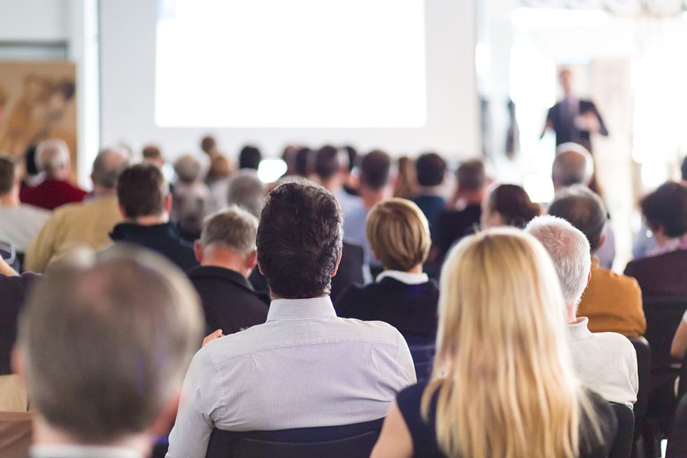 How To Stand Out For The Right Reasons At A Networking Event