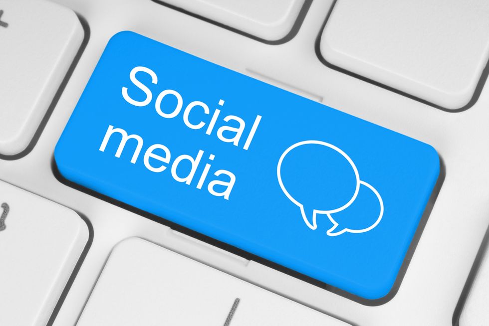 Poll: Do You Use Social Media In Your Job Search?