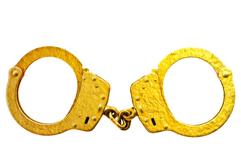 The Golden Handcuffs Effect – Are You Trapped?