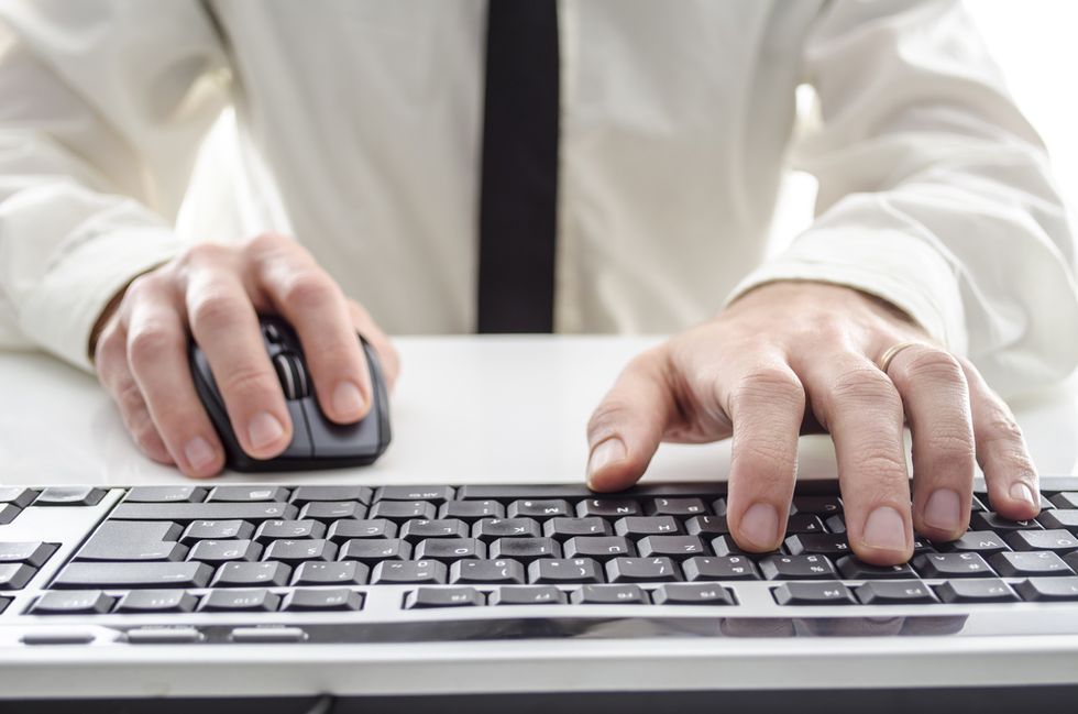Poll: How Often Do You Update Your Cover Letter?