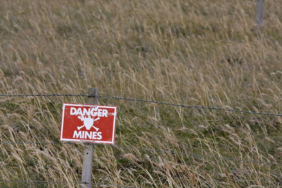 9 Dangerous Job Search Land Mines To Avoid