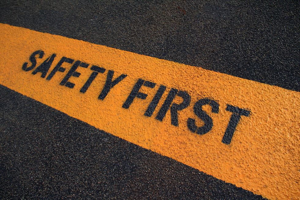 5 Ways To Maintain A Safe Workplace