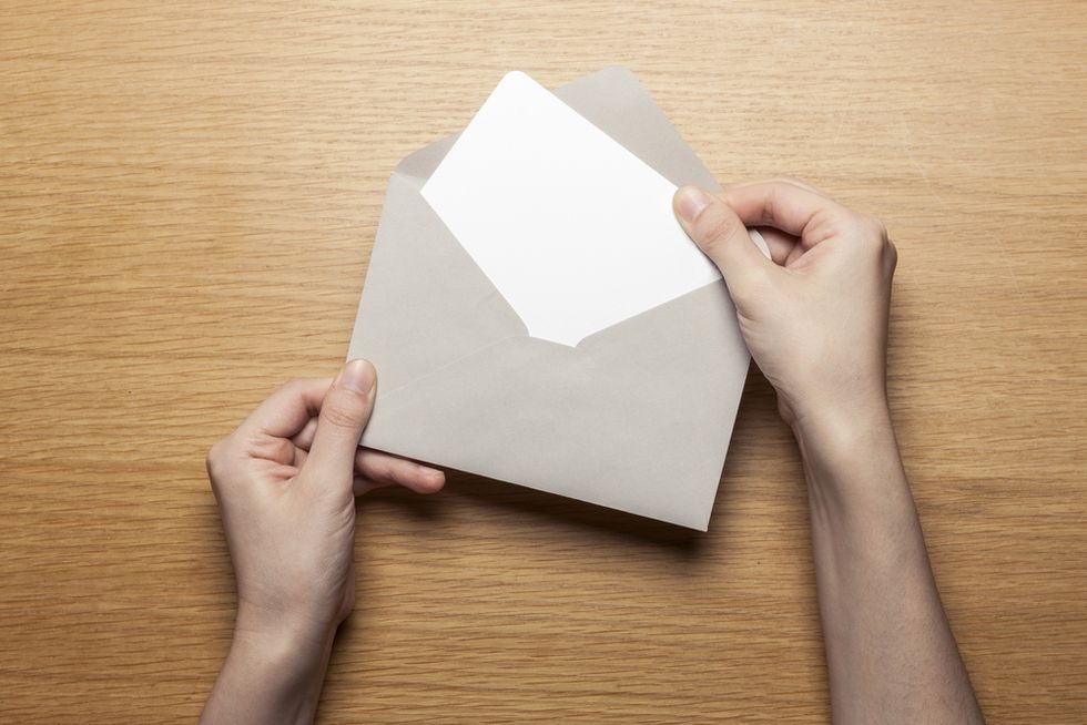 What To Say In A Thank You Card Besides 'Thank You'