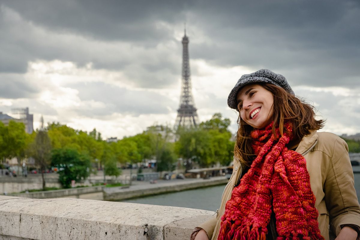 7 Careers To Consider If You Love Traveling