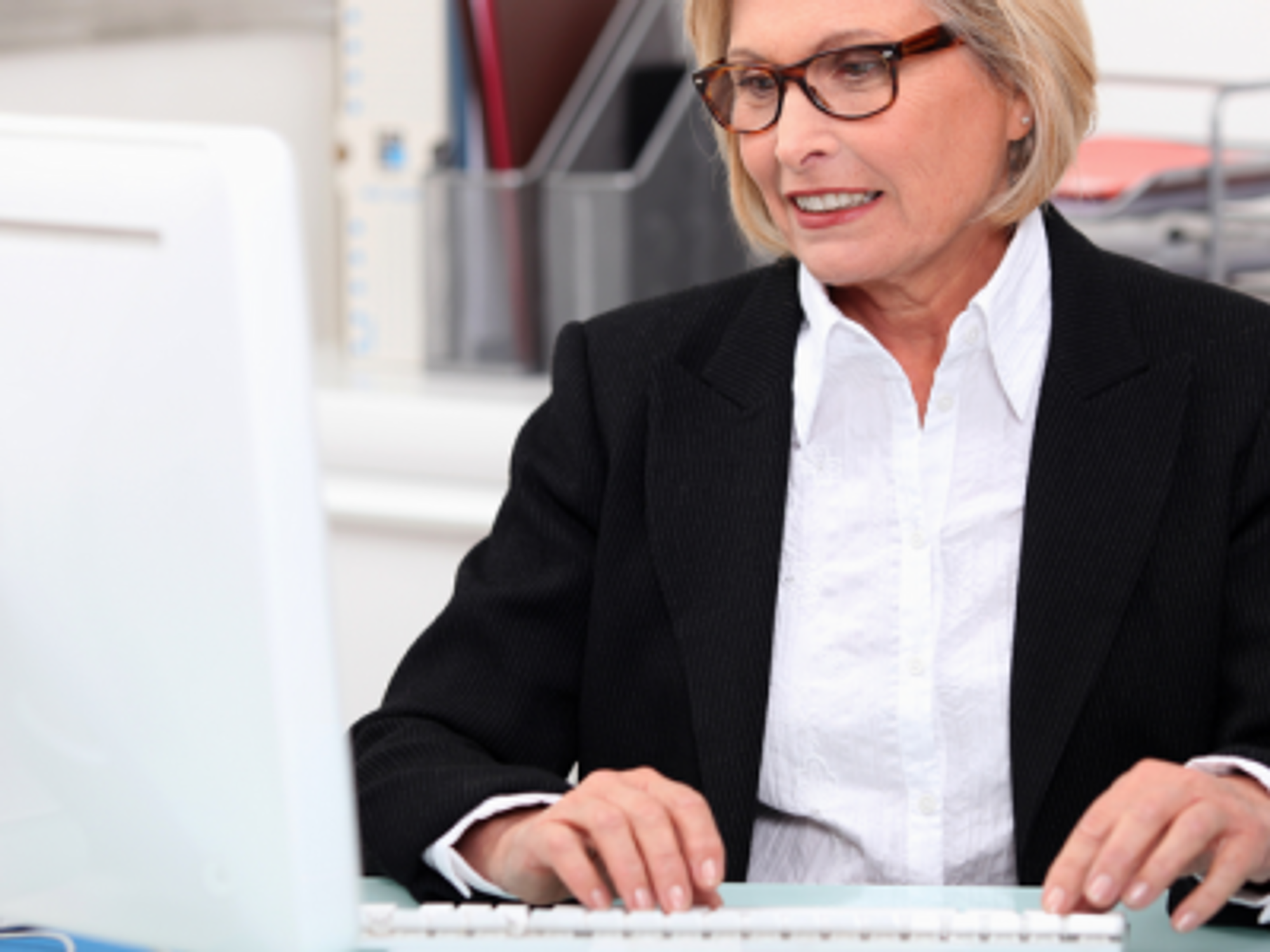 Fighting Age Discrimination With LinkedIn
