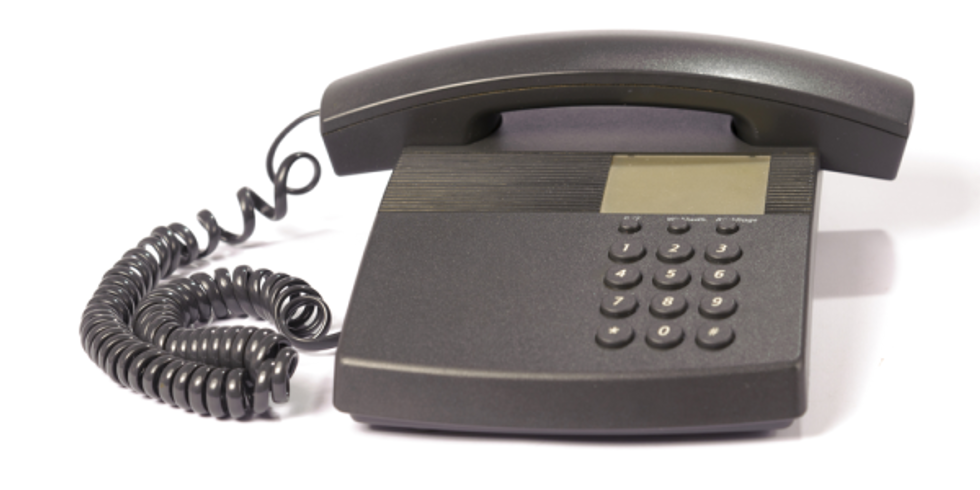 Removing Your Address and Home Phone Number From Your Resume