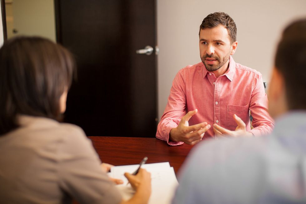 Candidate thinks hiring managers/interviewers seem bored and distracted during his job interview