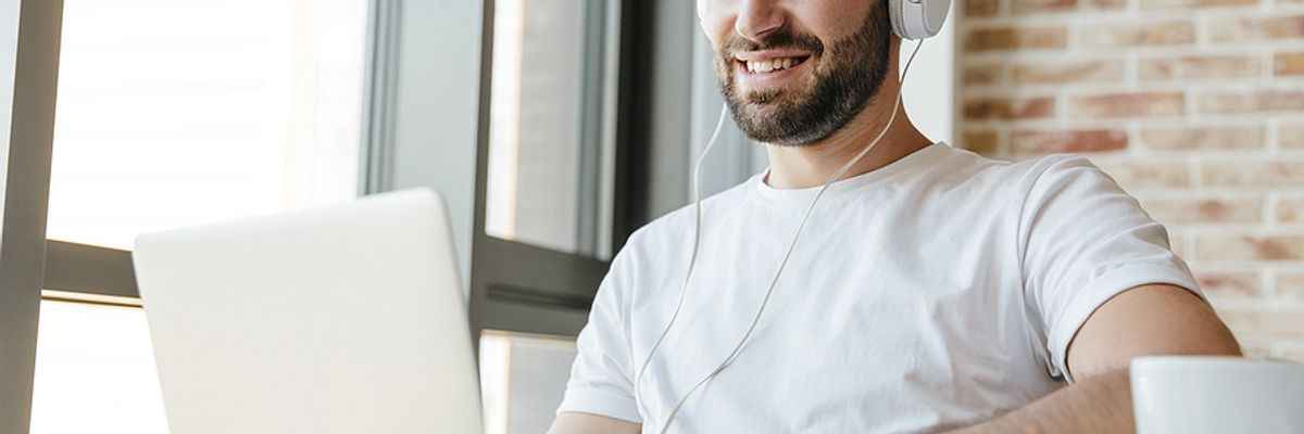 Man attends Work It Daily's online career change boot camp