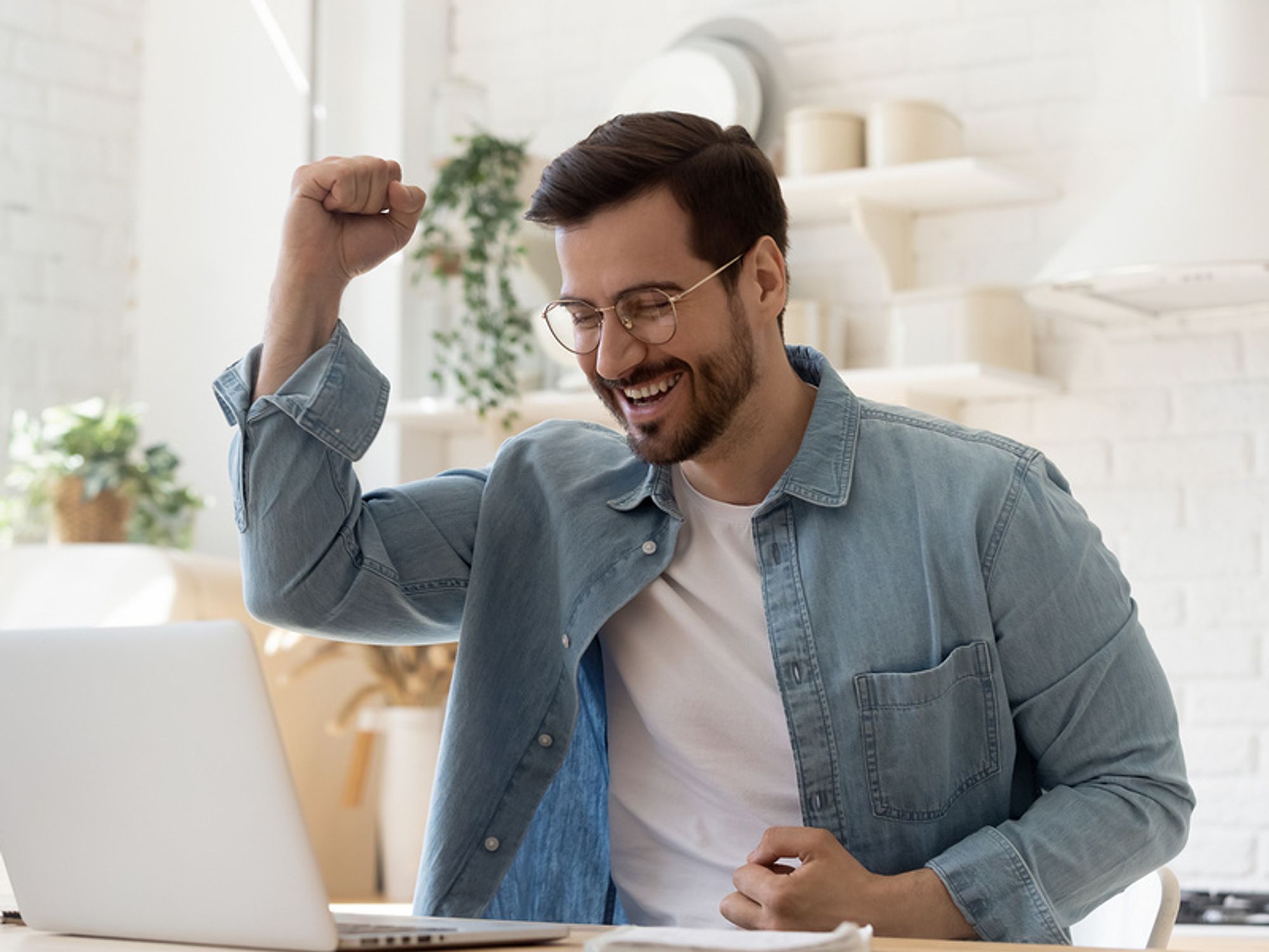 3 Ways To Practically Guarantee You Get The Job - Work It Daily