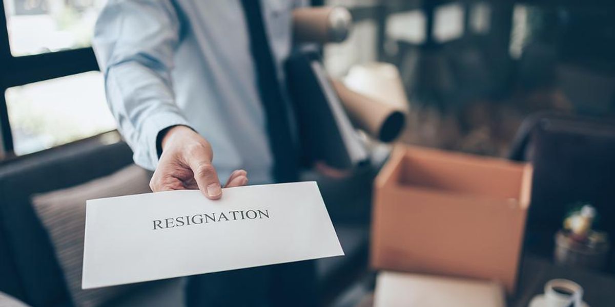 How To Quit Your Job At A Small Business How To Properly Quit Your Job - Work It Daily