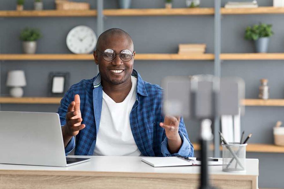Man overcomes his fear of video and records one to post on LinkedIn