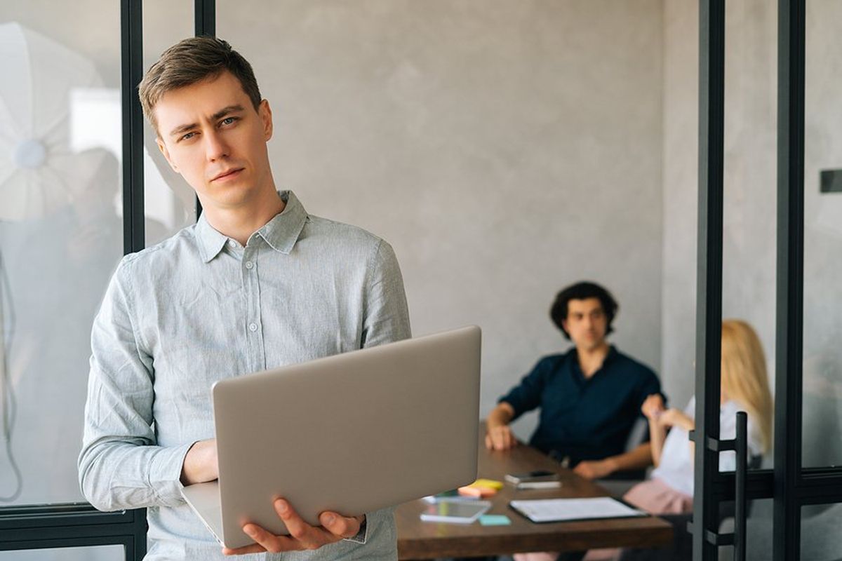 New manager at work trying to avoid common manager mistakes