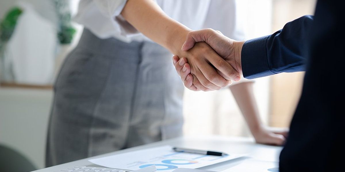 Executive Spotlight: How To Influence Key Stakeholders - Work It Daily