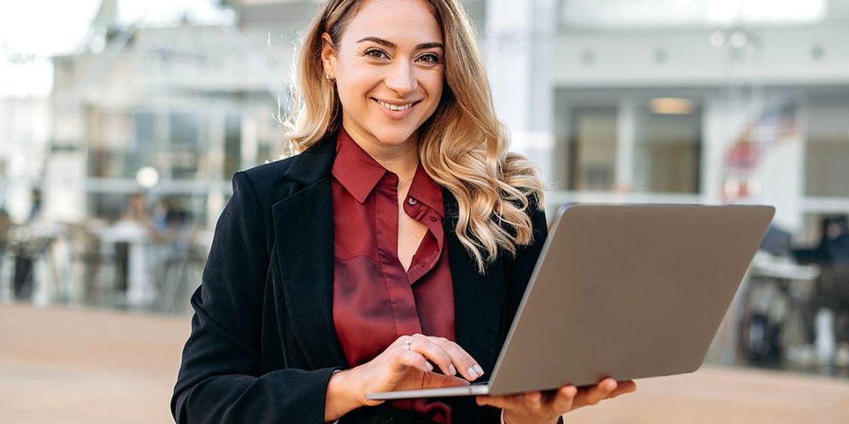 How To Create A Job Description That Sparks Interest - Work It Daily