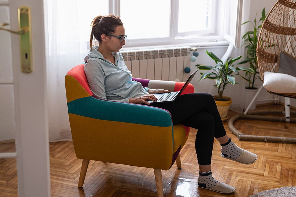 Woman applies for jobs at companies that are hiring