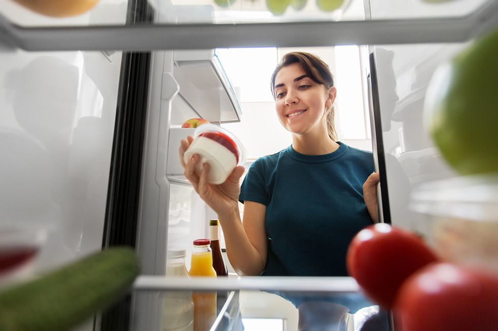 Woman eats healthy during COVID-19