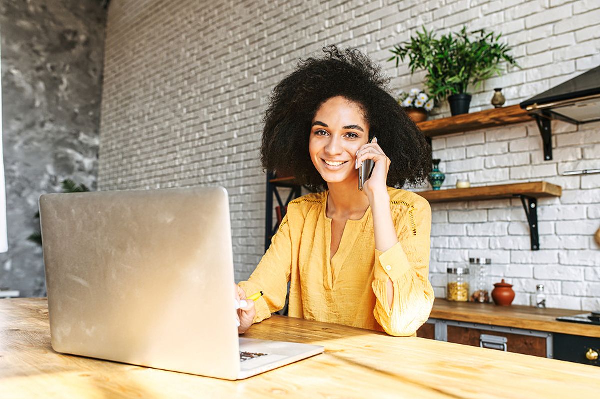 Woman finds a hiring manager's name