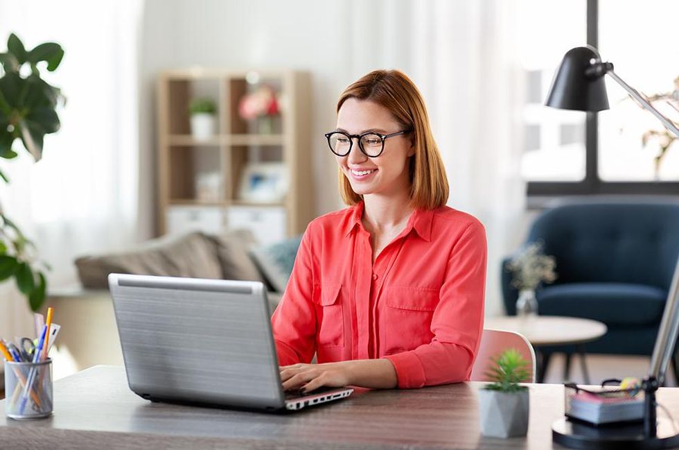 Woman follows up with an employer after a job fair