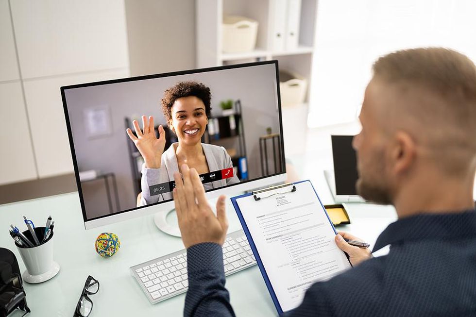 Woman thanks the hiring manager after a job interview