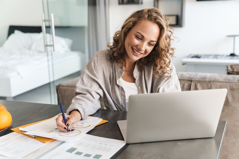 Woman uses her analytical skills on the job