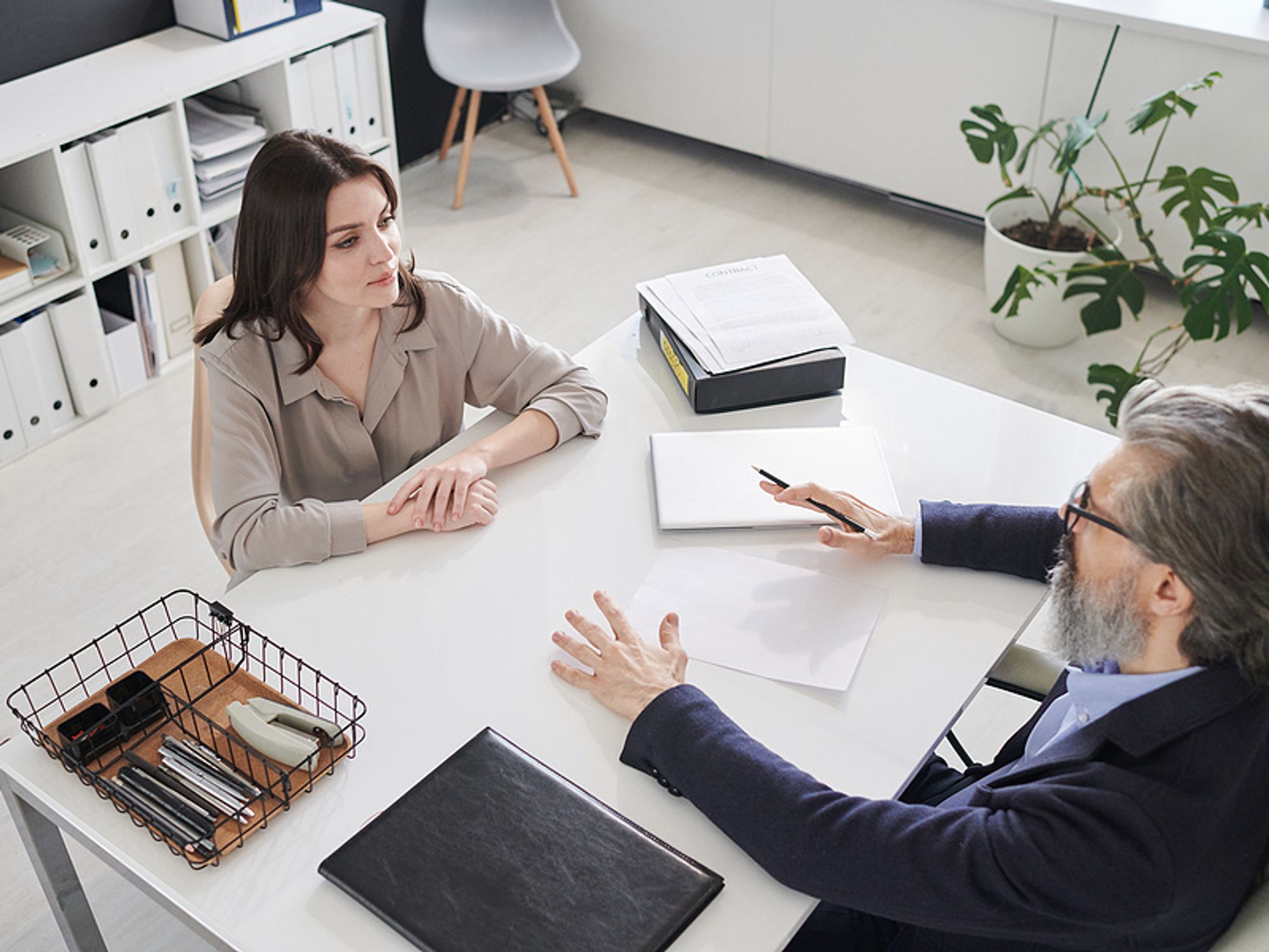 Woman uses interview hacks during her job interview