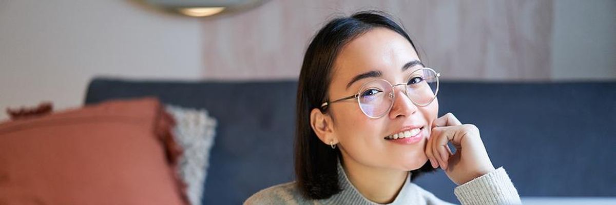Woman works for herself from home