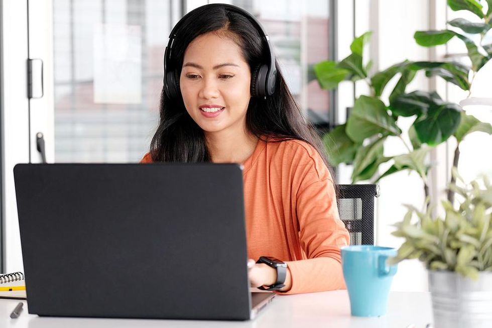 Working mom with a remote job
